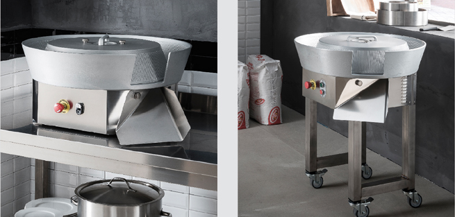 DOUGH ROUNDER ON LEGS AND CASTERS