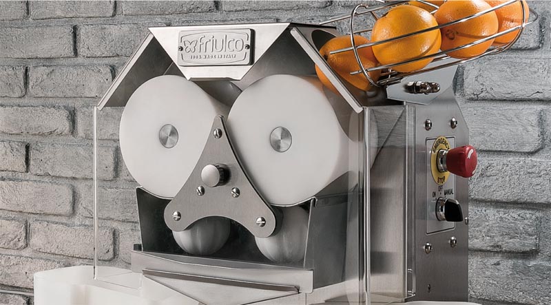 THE CITRUS JUICER EASY TO CLEAN